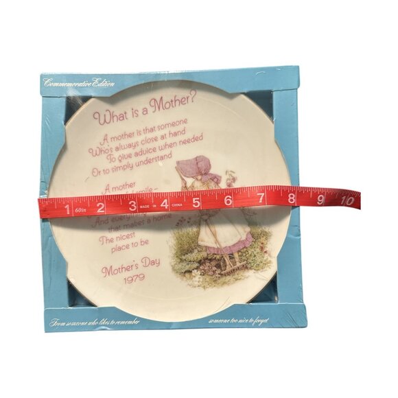 VINTAGE Holly Hobbie Mothers Day 1979 Commemorative Edition Decorative Plate - Picture 4 of 4